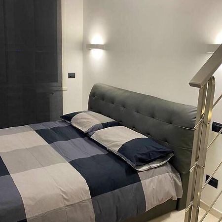 Attico Milano-Bicocca Apartman Kültér fotó